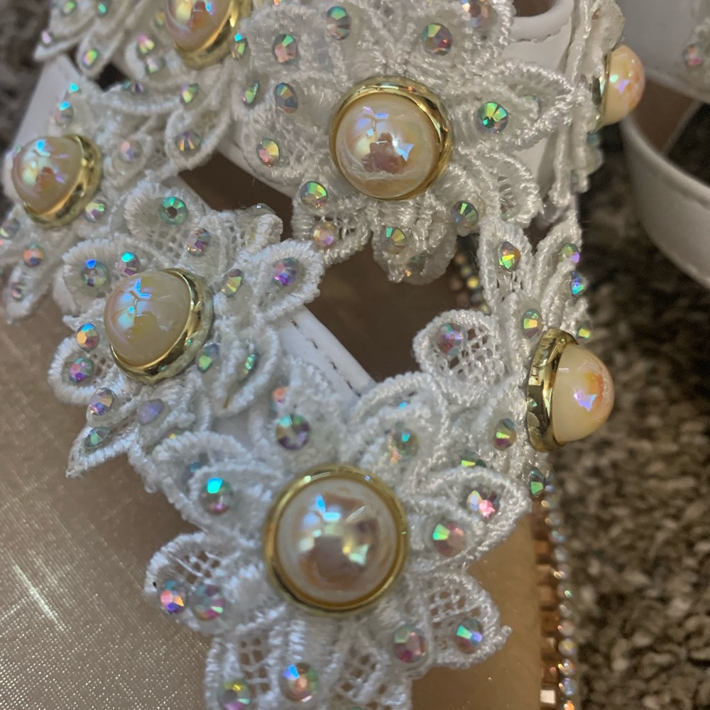 JSXW Beaded Rhinestone Sandals - Picture 5 of 5